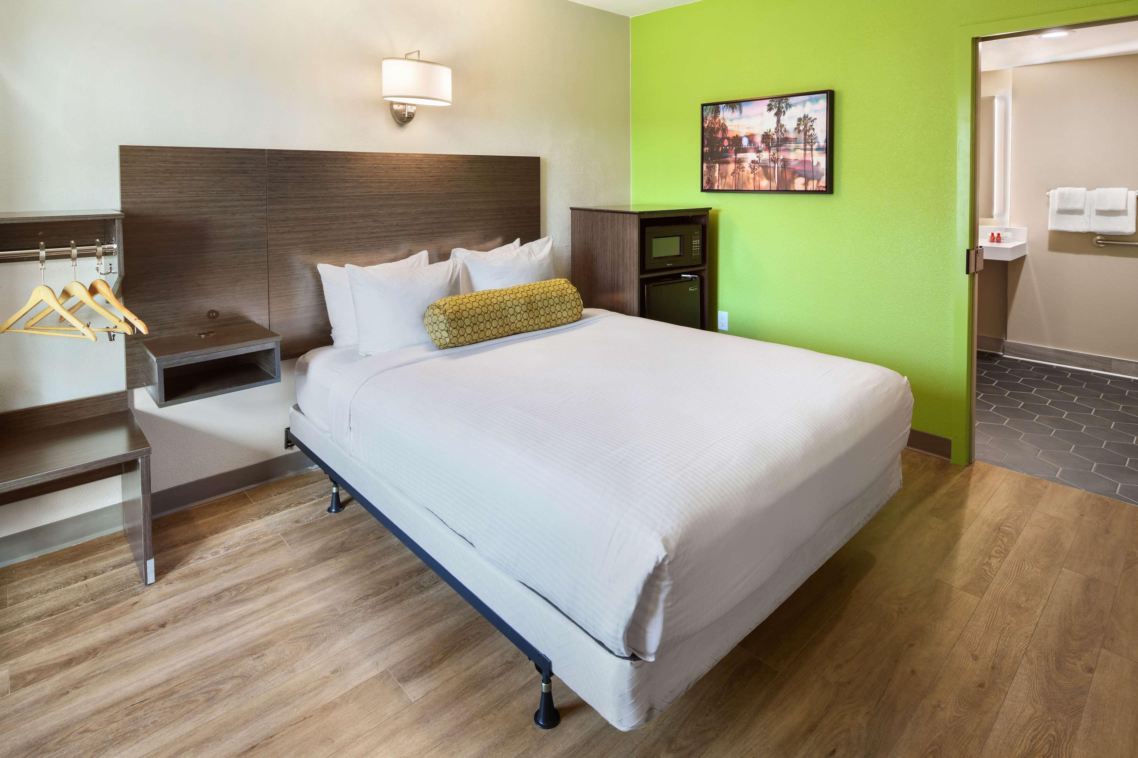 Surestay Hotel By Best Western San Diego Pacific Beach Exterior photo